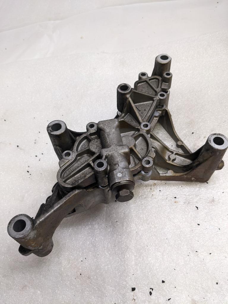PORSCHE BOXSTER 987 2005-2008 3.2 OIL PUMP COVER 9971071124R USED R20