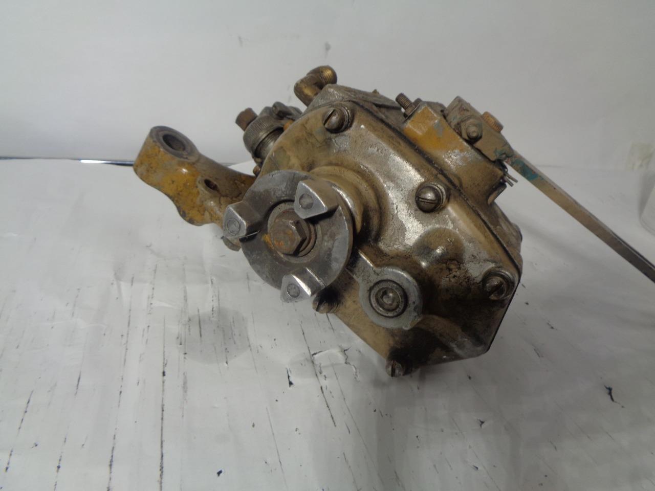 CUMMINS AFC INJECTION PUMP WITH CUMMINS FUEL PUMP DAMPER COVER 153338 USED R13