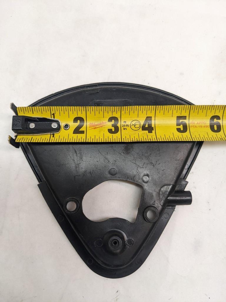 PORSCHE 924/944 BONNET RELEASE HANDLE CATCH SURROUND 92851117302 USED R21