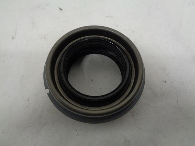 GENUINE FORD 1997-2011 EXTENSION HOUSING SEAL 7W7Z-7052-A R15