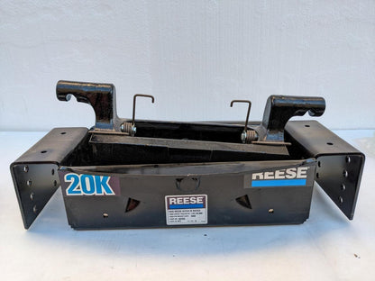 REESE 20K FIFTH WHEEL HITCH (BASE ONLY) 30083 R18
