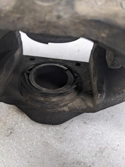 FERRARI 106358 FRONT LEFT BRAKE CALIPER FOR FERRARI 246/308 USED R25T5