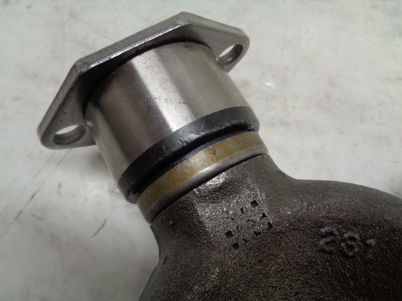 NEW NEAPCO U-JOINT SD209 281 R9TB