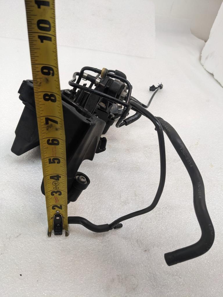 2015-18 PORSCHE PANAMERA VACUUM TANK RESERVOIR 94611013077 USED R22