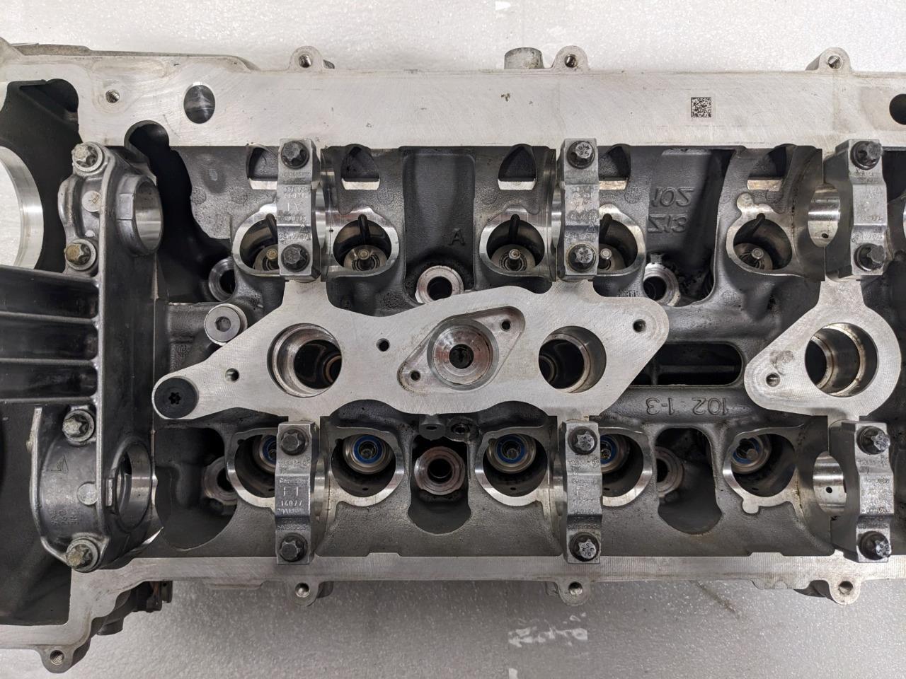 Porsche 9A1104111911 Cylinder Head  FOR Carrera 2013 3.4L 6 Cylinder USED BSR3.1
