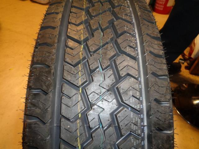 CENTINNIAL NAVPOINT HTX LT 285 70 17 121/118S LRE 10PLY TIRE TNV1728570E BQ4
