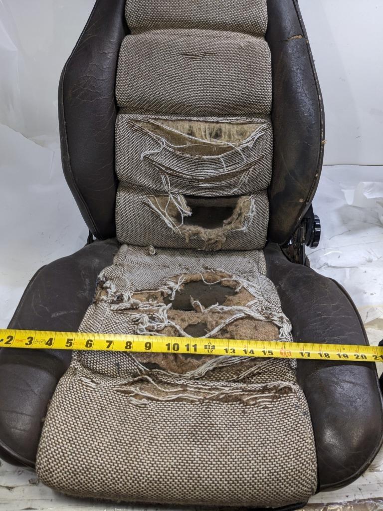 PORSCHE 1981 998 BROWN RECLINING MANUAL SEAT FOR PORSCHE (LEFT) USED B2