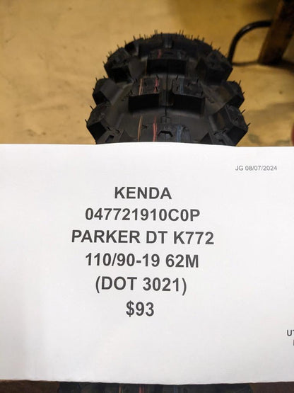 KENDA PARKER DT K772 11090 19 62M REAR MOTORCYCLE TIRE 047721910C0P CQ3