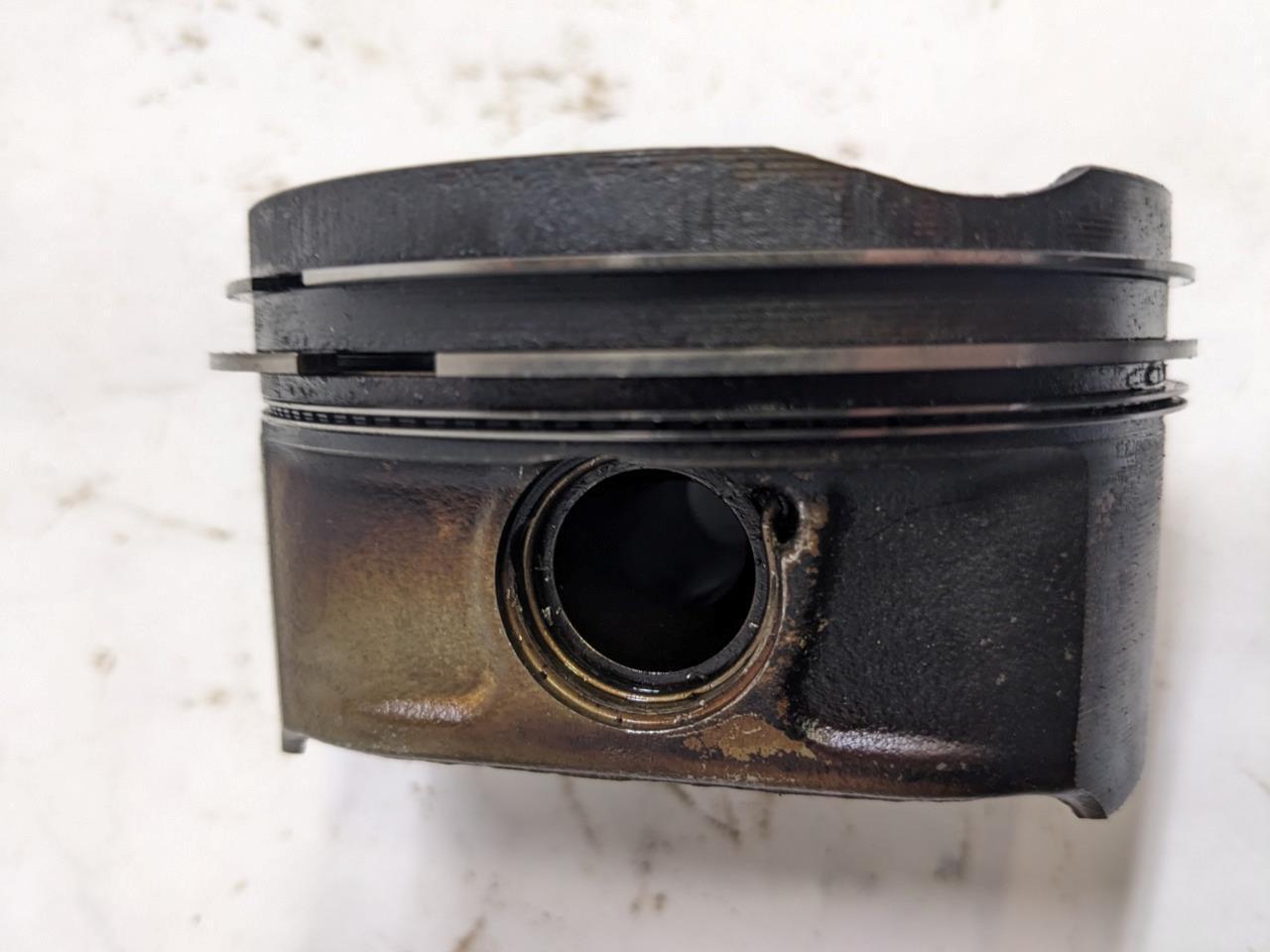 PORSCHE BOXSTER 987 05-08 PISTON CYLINDER (6) 09309481 USED 996G.L