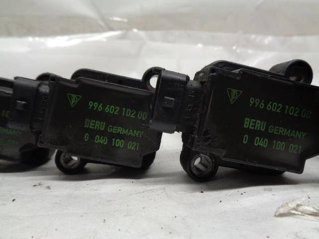 BERU PORSCHE IGNITION COILS SET OF 6 w/ BOLTS USED 996 602 102 00 R25T6
