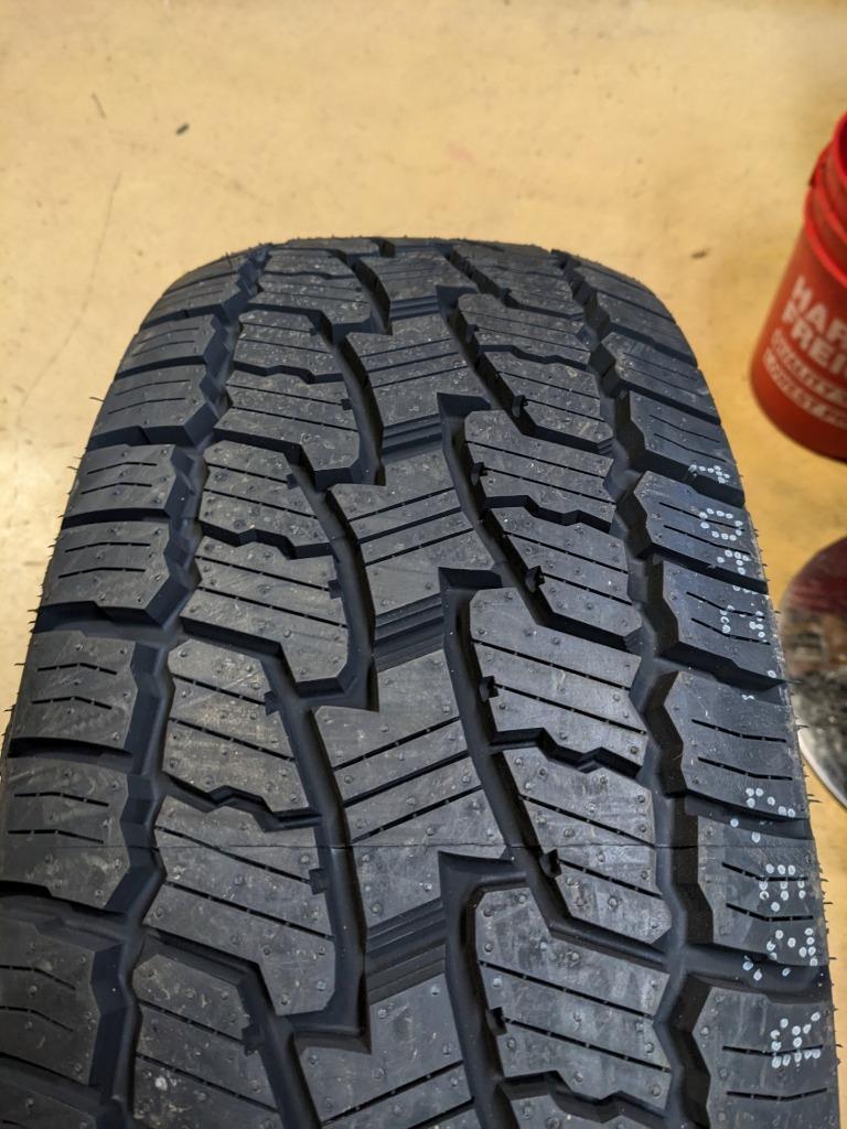 MULTIMILE WILD COUNTRY  XTX AT4S BSW P 265 65 17 112T SL TIRE MMXTA58 CQ1