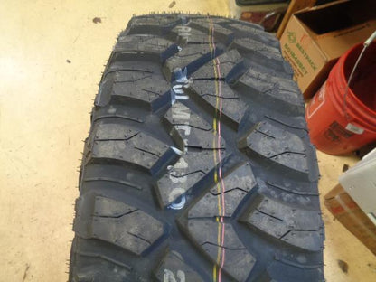 1 KUMHO ROADVENTURE MT71 LT 275 70 18 125/122Q LRE 10PLY TIRE 2262643 BQ1