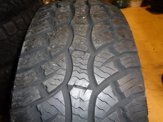 EVOLUX ROTATOR A/T OWL LT 305 70 17 119/116R LRD TIRE 8PLY EVX0527 BQ4