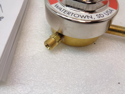 NEW SMITH EQUIPMENT HB1520B-300 ACETYLENE REGULATOR GAUGE R17