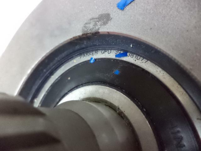 NEW CASE AGRICULTURE PARKER HYDRAULIC MOTOR GEAR PUMP 00409411 4BOLT FLNG 14 SPL