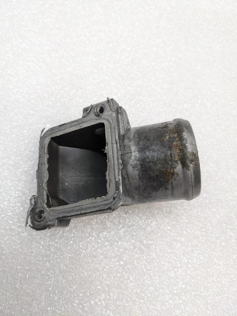 PORSCHE 996/911 BOXSTER AIR TUBE CONNECTION FITTING 9961062167R USED 996GL2T1