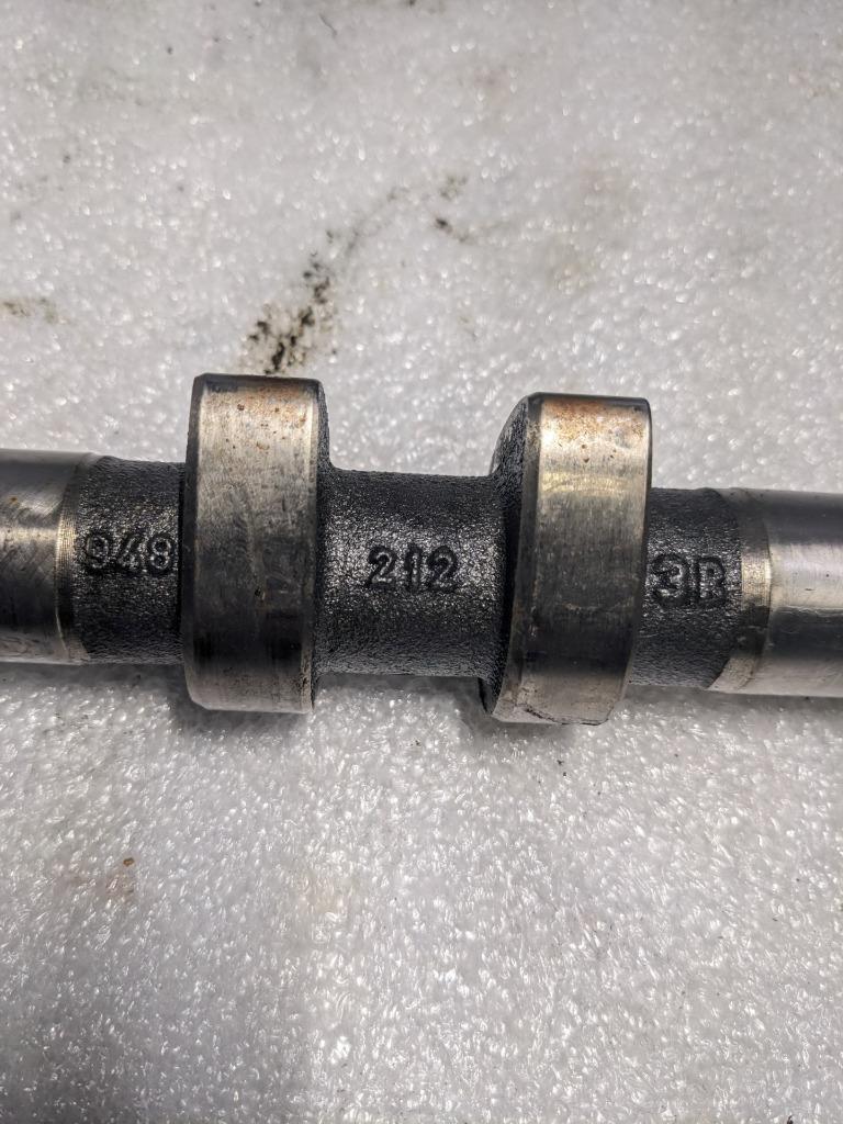 PORSCHE CAYENNE 2003-2006 EXHAUST CAMSHAFT CAM CYLINDER 1-4 94810521204 USED R23