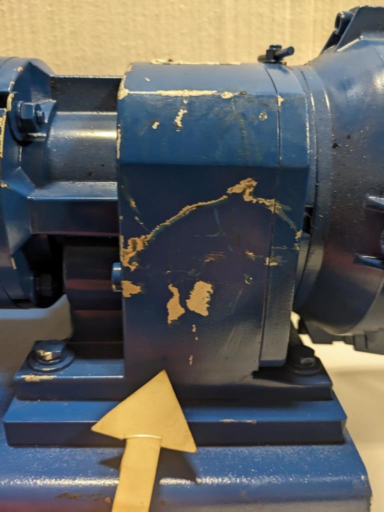 Nord 172.1 71L/4-34.52 Gearmotor Horizontal 34.52 Ratio 633lb/in .5HP 50RPM BSR1