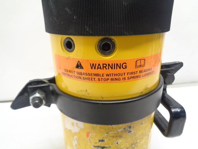 ENERPAC RCH606 HOLLOW PLUNGER HYDRAULIC CYLINDER 6" STROKE 60 TON CAP NEW N.2 B2