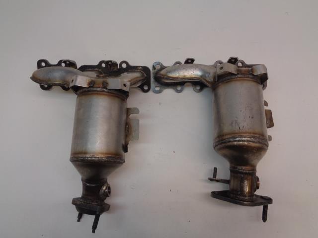 NEW EXHAUST MANIFOLDS W/ INTEGRATED CATS FOR 13-15 FORD EXPLORER /LINCOLN MKS