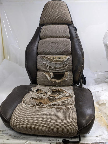 PORSCHE 1981 998 BROWN RECLINING MANUAL SEAT FOR PORSCHE (LEFT) USED B2