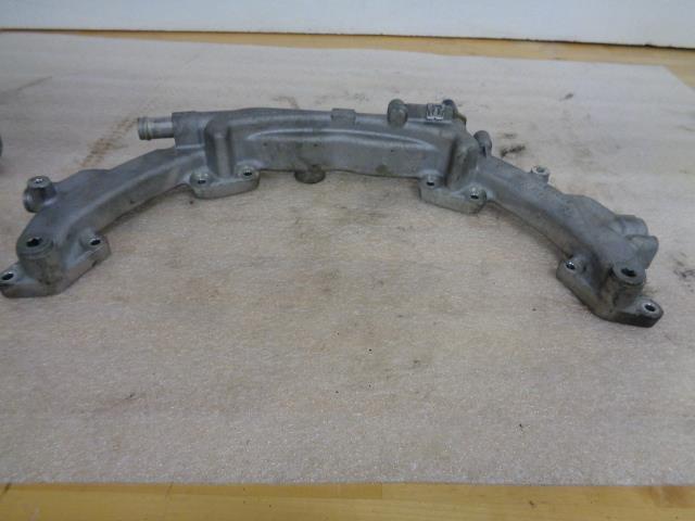 OEM USED PORSCHE MANIFOLD COOLING HOUSING 948 106 161 2R 2008 CAYENNE 4.8L R31T3