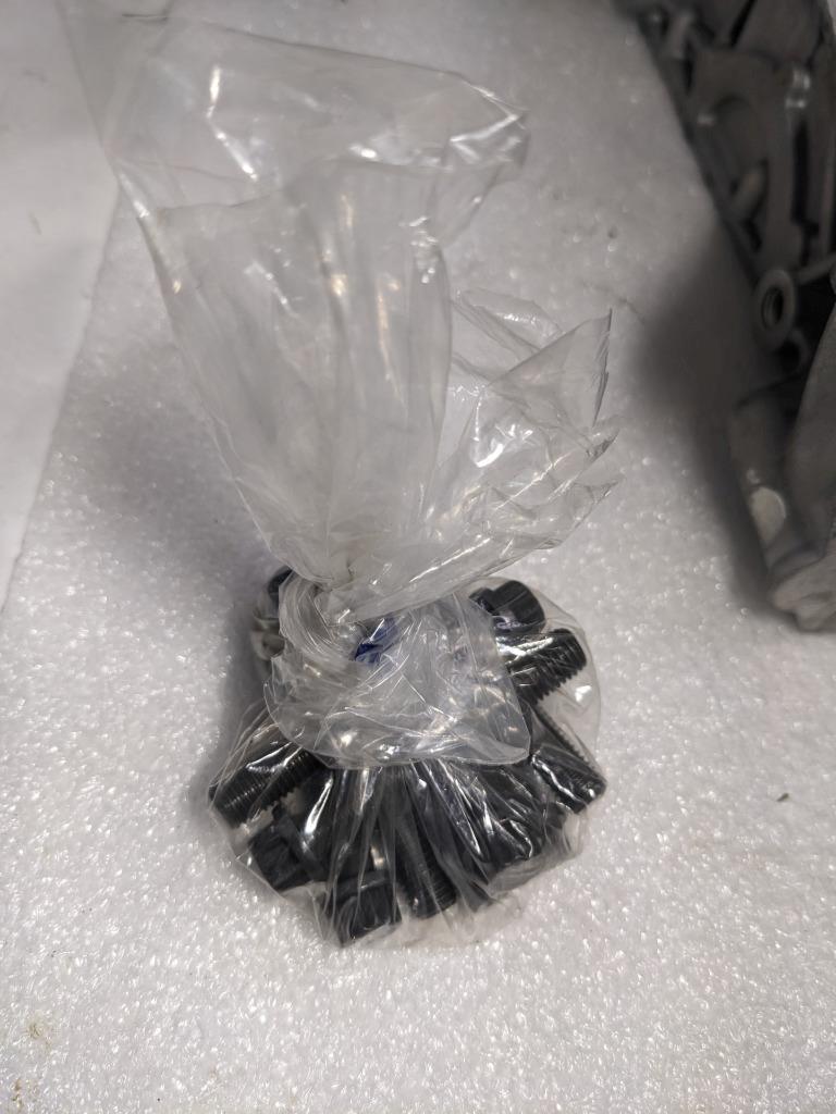 PORSCHE MACAN 2016 3.0 PETROL ENGINE BLOCK 9461011137R USED I2