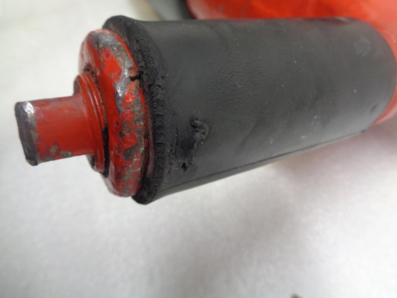 CHICAGO PNEUMATIC PAVEMENT BREAKER PNEUMATIC/HYDRAULIC CP-1240S USED H1