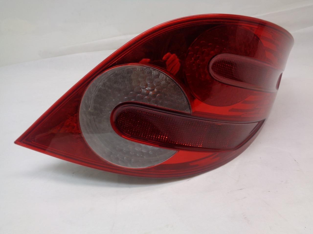 GENUINE 2006-12 MERCEDES R 350 RIGHT TAIL LIGHT LAMP ASSEMBLY 2515201664 SR