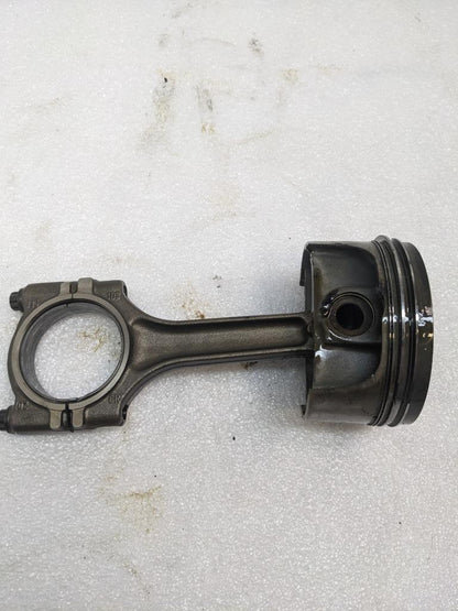 PORSCHE 911/996  CONNECTING PISTON ROD #5 9961031026R USED 996BGL2T2