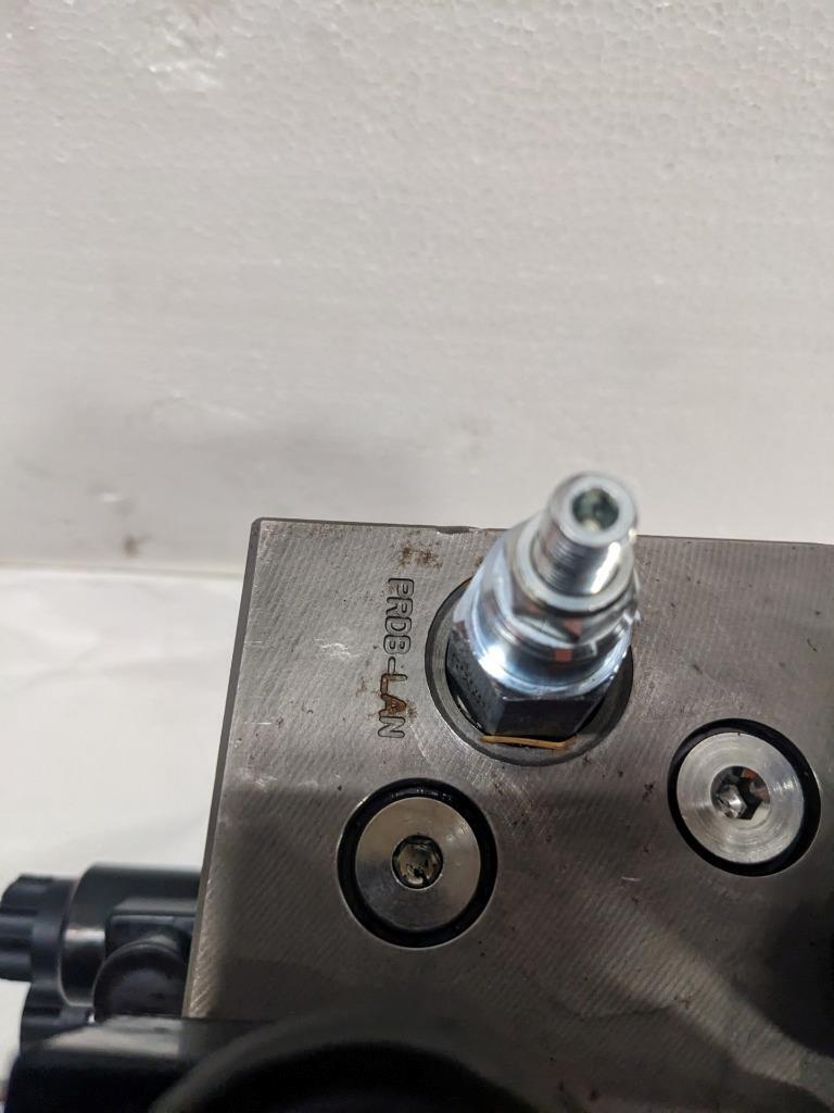 ATP HYDRAULIK AG MANIFOLD W/ VALVES IE98-A2 B511-035-G02QD2 BSRG6