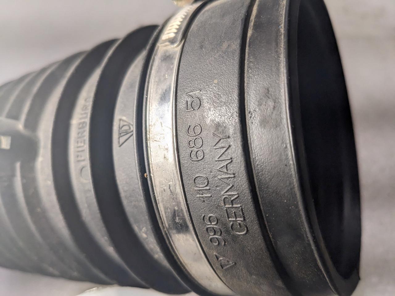 PORSCHE 911/986 BOXSTER THROTTLE BODY FLAP AIR INTAKE 99611068651 USED 996B.G.L.