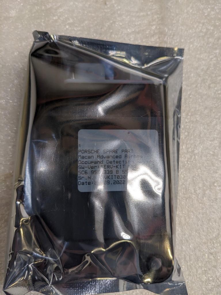 PORSCHE 95B881256AR OCCUPANT DETECTION SYSTEM REPAIR KIT FOR MACAN NEW PGB2