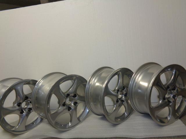 PORSCHE 996 18x8" 18X11" HOLLOW SPOKE WHEEL SET REFINISH 99636213604 996362142