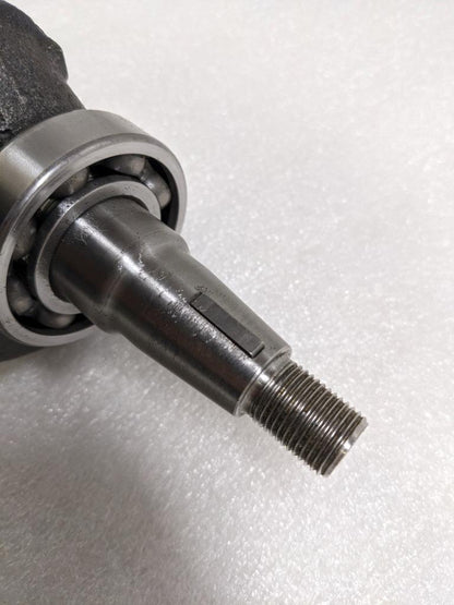 BRIGGS AND STRATTON 593662 CRANKSHAFT FOR 19J137-0001-F1 SMALL ENGINE NEW R32