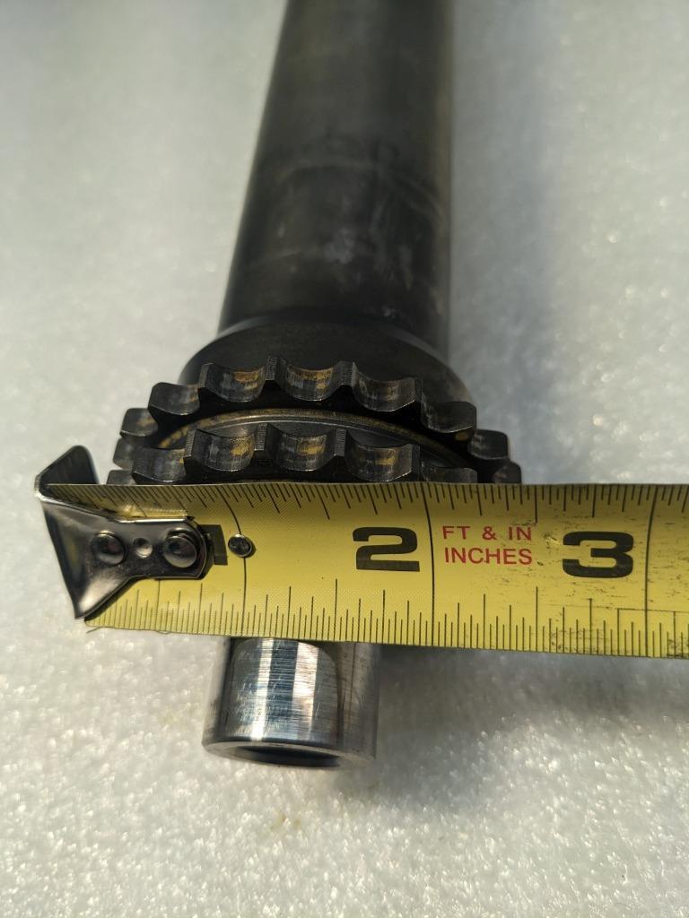 PORSCHE 911 996 INTERMEDIATE CAMSHAFT 99610501565 GENUINE USED 996GL2T1