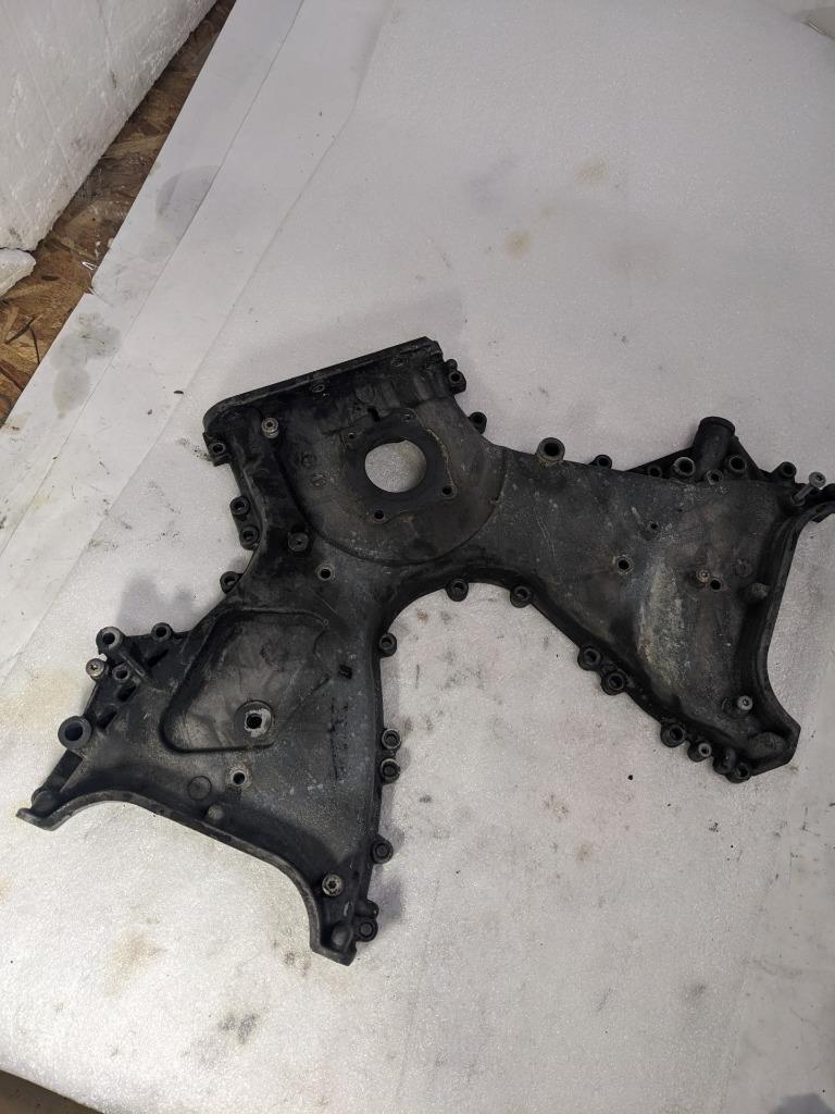 PORSCHE BOXSTER 986 PORSCHE MACAN ENGINE LOWER TIMING COVER 94610112201 R25