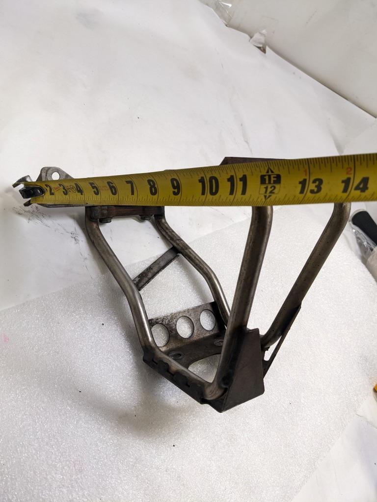 PORSCHE 996 MUFFLER SUPPORT BRACKET (RIGHT) 99611112854 USED 996BGL