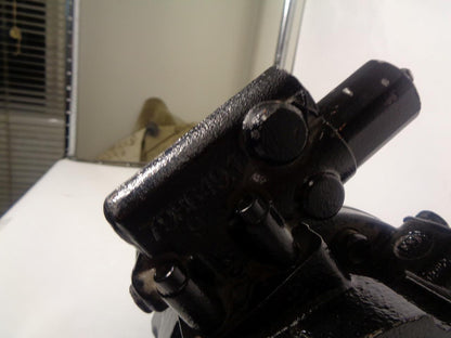 BOSCH REXROTH LA10VO28DR/31R-VSC62K01-S1743 HYDRAULIC PUMP NEW J2