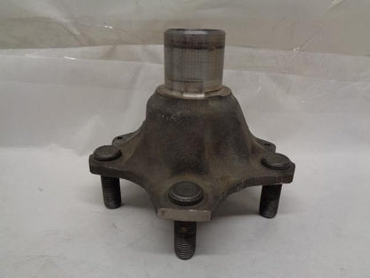 1 USED PORSCHE CARRERA WHEEL HUB w/ BOLTS 964 331 605 04/964 331 065 04 R25T6