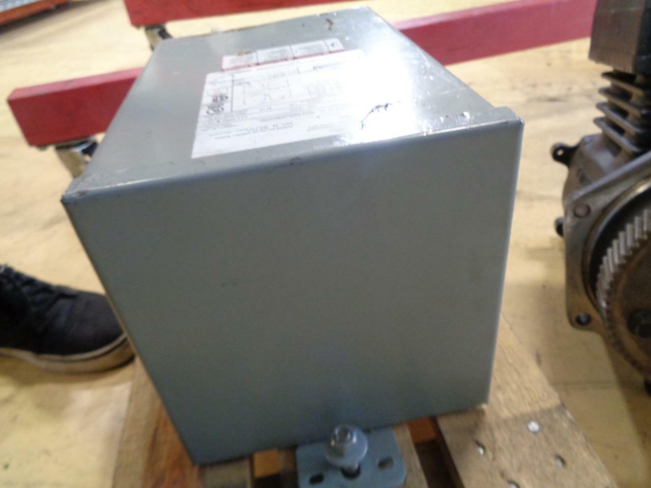 Eaton Cutler Hammer S20N11S03N  Phase 1 3000VA Class H Transformer NEW BSRG2