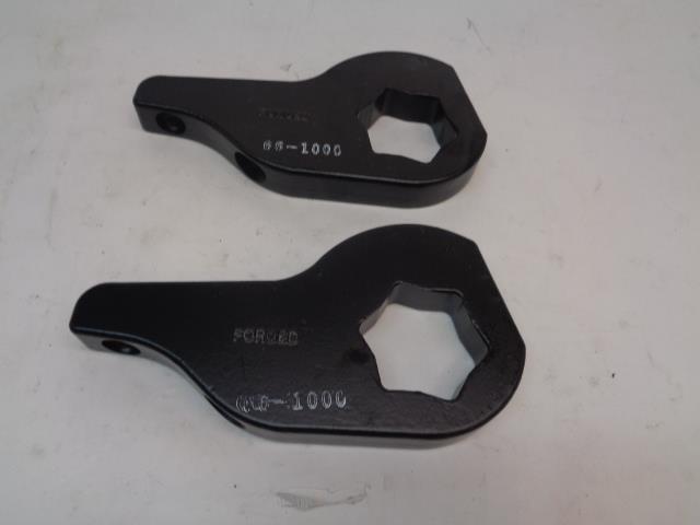 READYLIFT 2" LEVELING KIT W/FORGED TORSION KEY 00-05 DODGE RAM 66-1000 R18T2