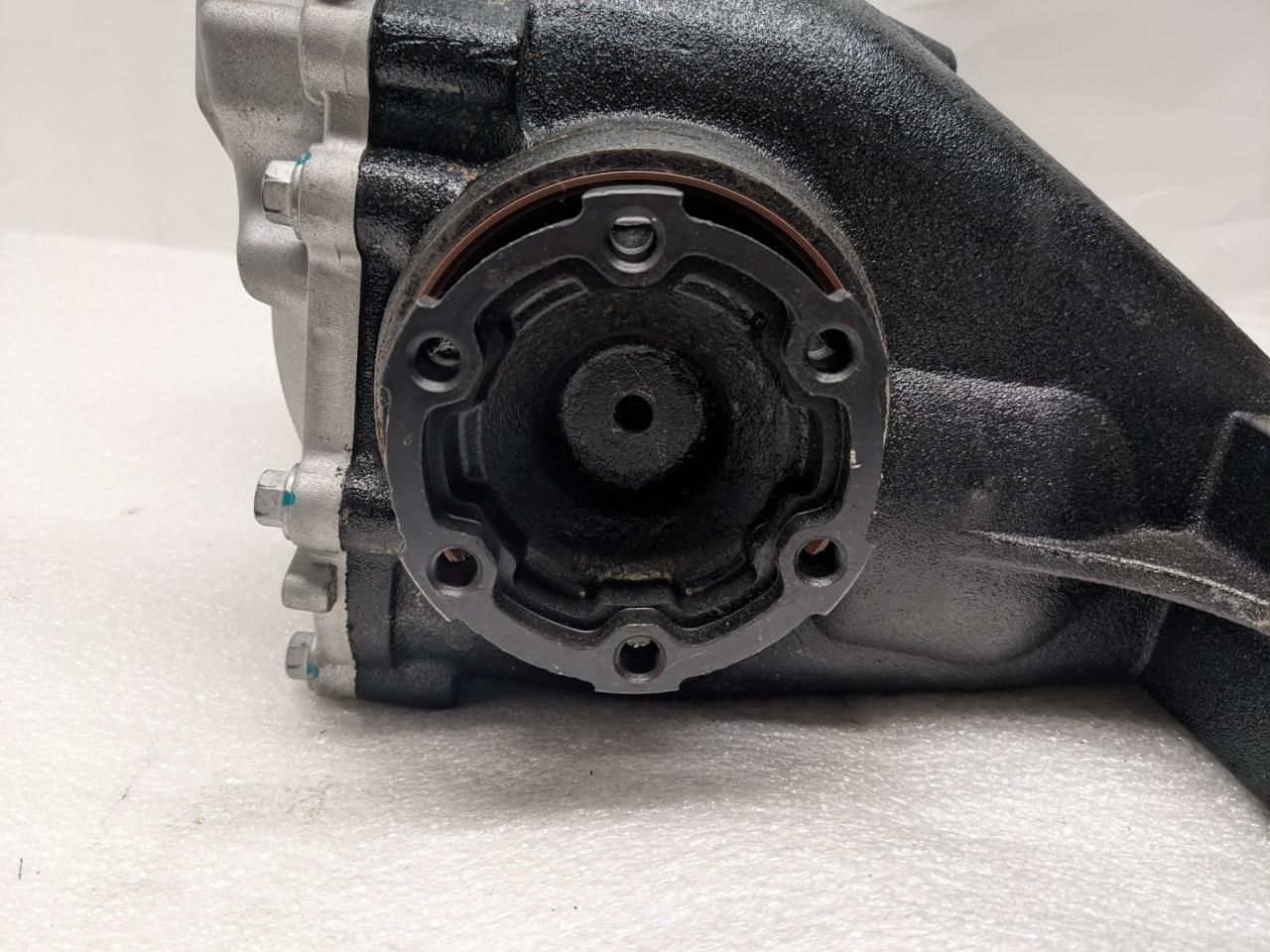 DIFFERENTIAL AXLE CARRIER 52700006, 20230303 NEW B1