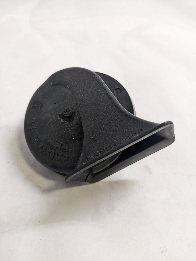 MIXO VOLVO-PORSCHE-R35 LOW PITCH TONE ELECTRIC HORN SIREN MIXO TR99 USED R21T2