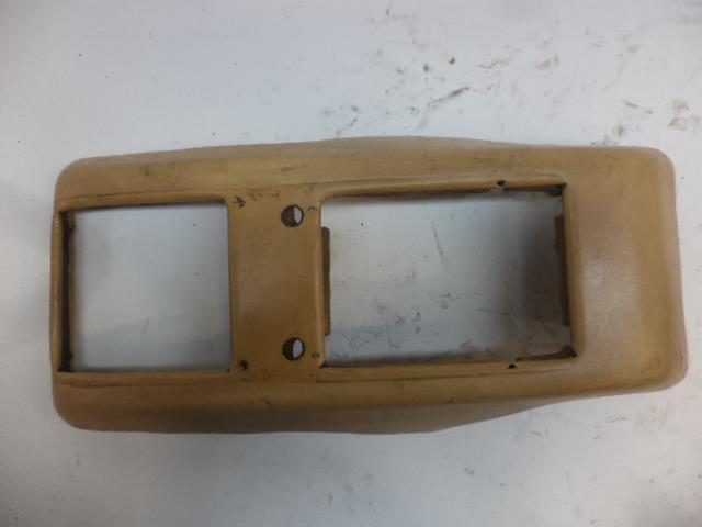 Porsche 928 Rear AC Console Tan USED GENUINE 928 570 031 50 R23T4