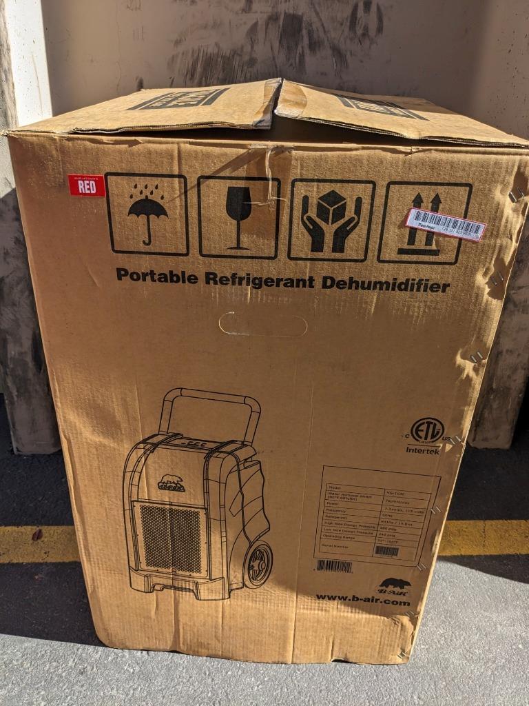 B-AIR VG1500 VANTAGE DEHUMIDIFIER RED 7.3 AMPS 76 PPD AHAM 150 PPD SAT NEW B2