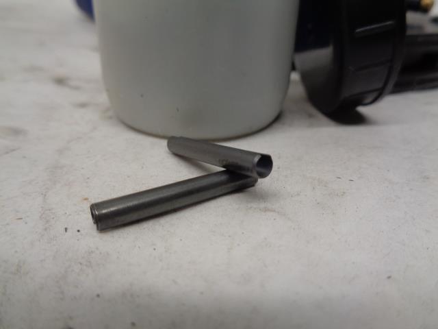 LEONI FIBER OPTICS CRIMP TOOL w/ ACCESSORIES ZXXX-CB0 3.0 3.5 5.0 DIE SET R22T5