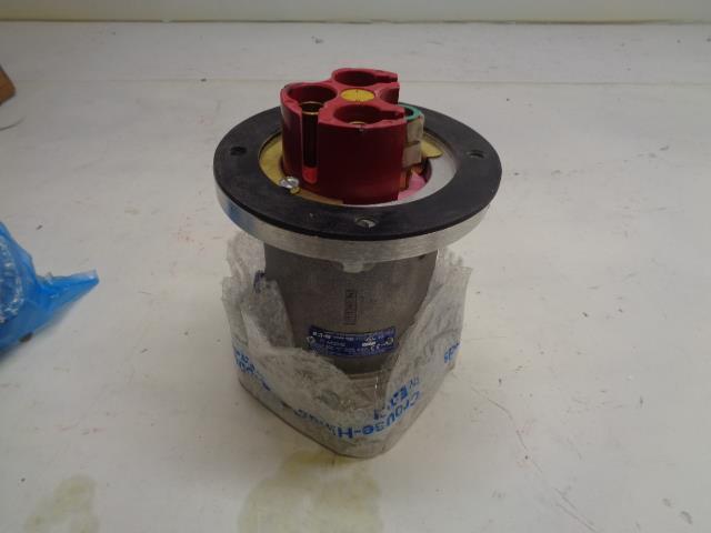 Eaton Arktite Circuit Breaking Receptacle 200A 600VAC/250VDC AR2402 NEW R4