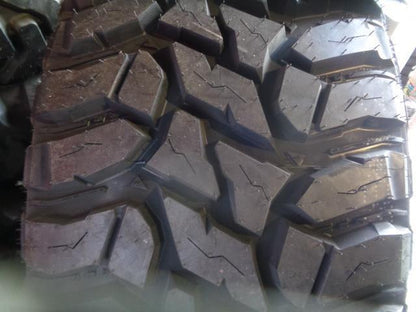 LANCASTER  LS-67 M/T LT 33 12.5 22 114Q  LRF 12 PLY TIRE LDLB9MA SU16