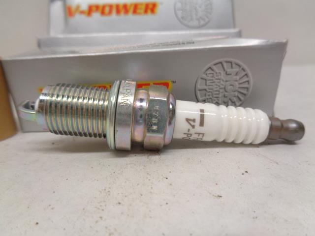 NEW NGK V-POWER CHEVY PONTIAC OLDSMOBILE SPARK PLUGS 4-PACK 5155 R13